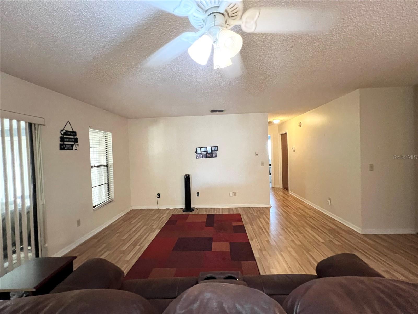 2918 W CAMPBELL ROAD