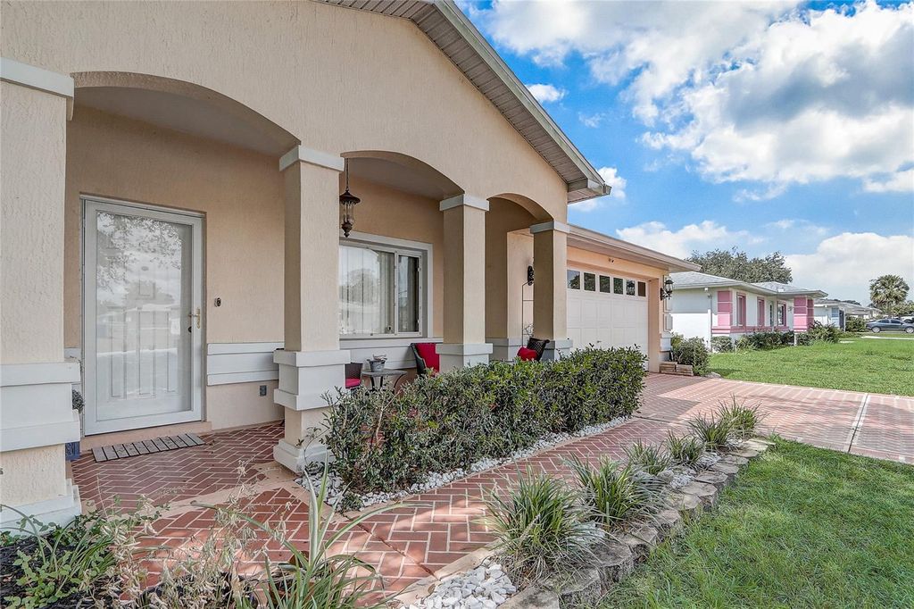 Photo of 10031 SW 62nd Circle, Ocala, FL 34476 (MLS # O6333704)