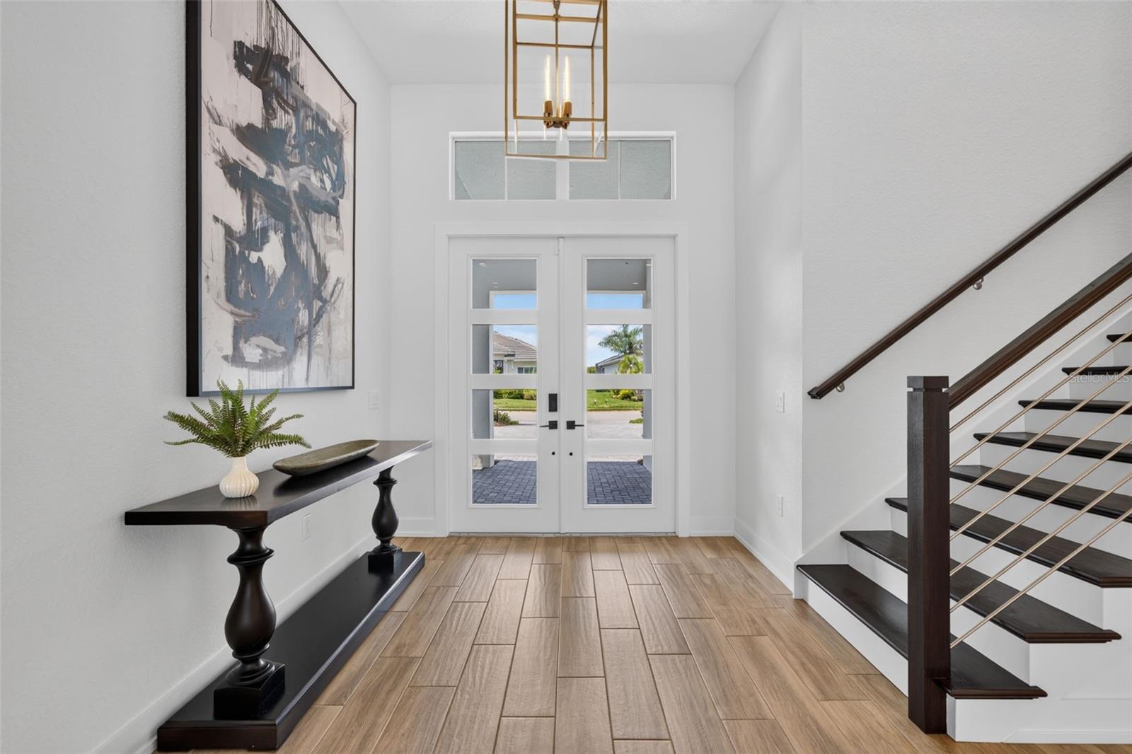 8207 NEVIS RUN