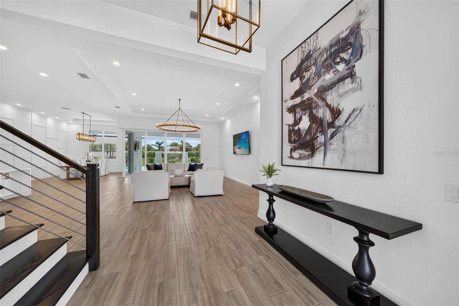 8207 NEVIS RUN