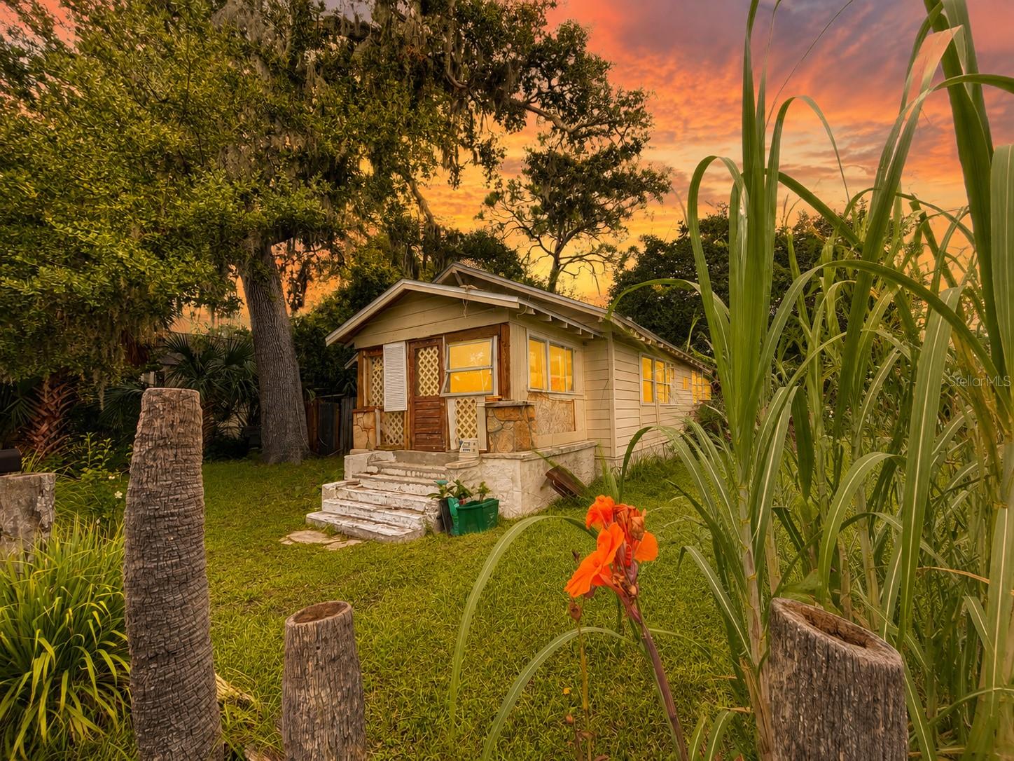 202 SHADY PLACE