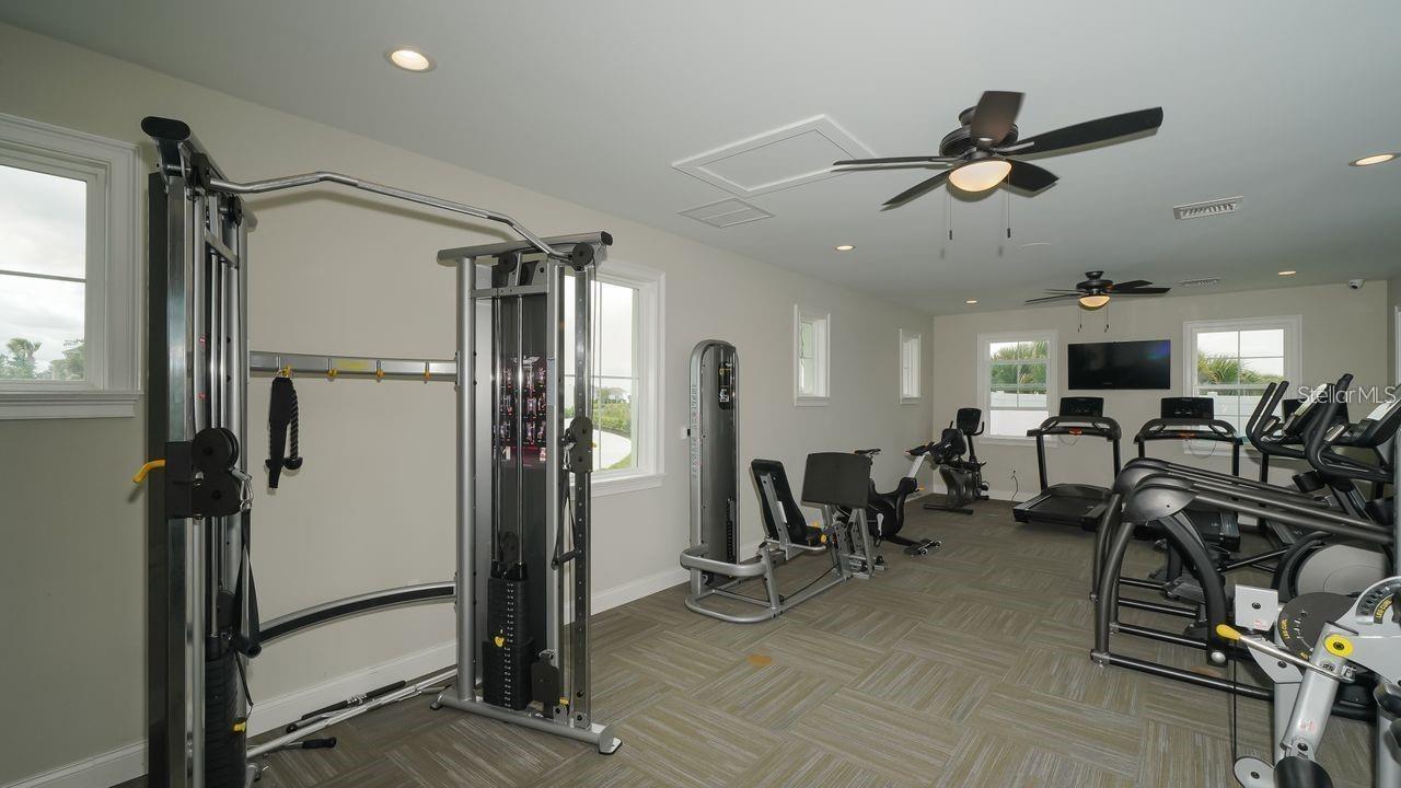 PROMENADE ESTATES PH I - Residential Lease
