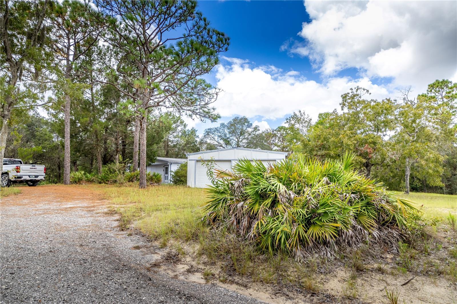 MELANIE HEIGHTS 12 13 - Residential