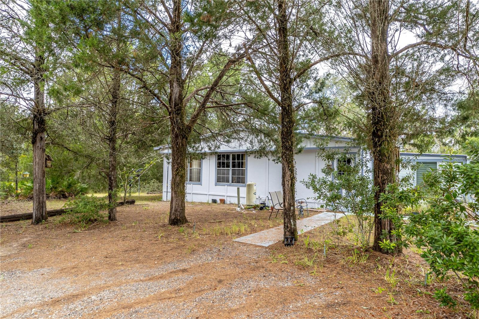 MELANIE HEIGHTS 12 13 - Residential