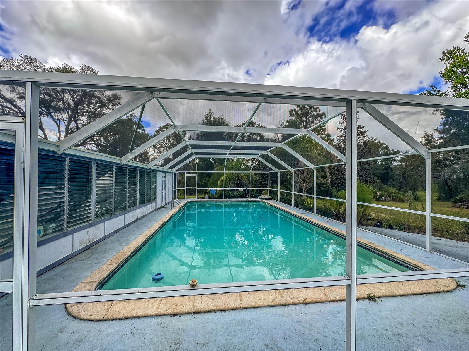 MELANIE HEIGHTS 12 13 - Residential