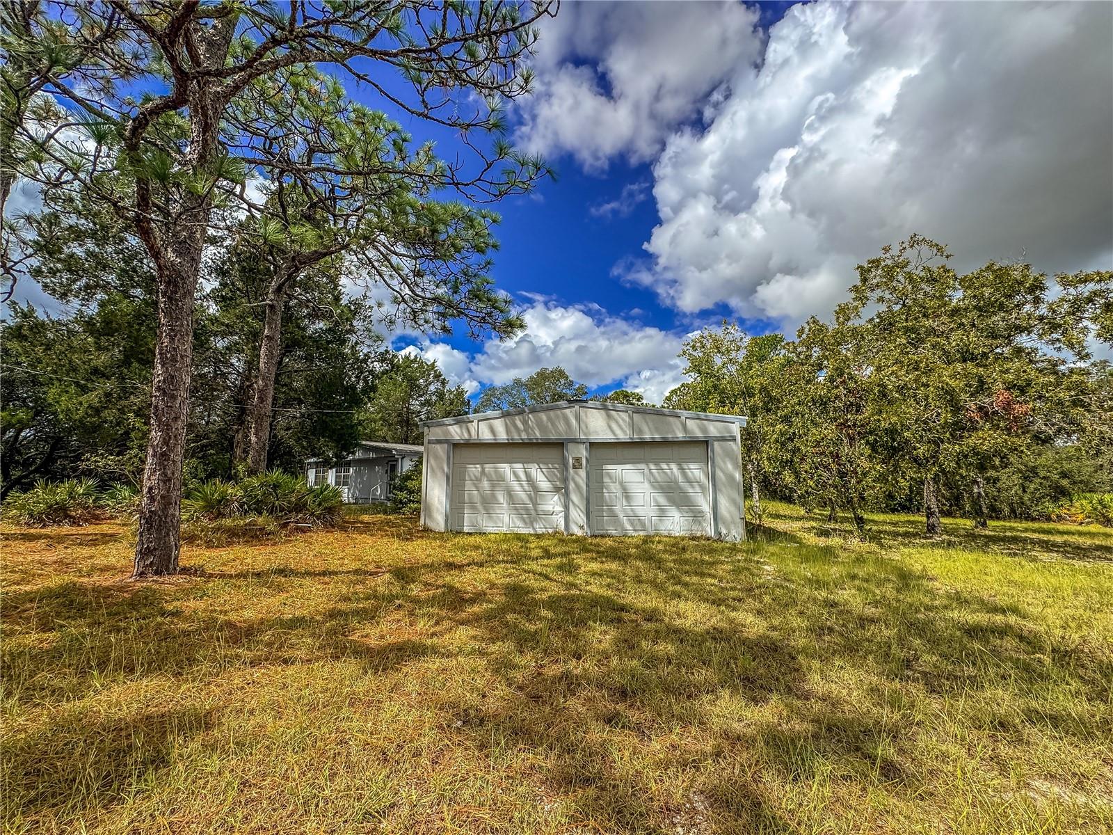 MELANIE HEIGHTS 12 13 - Residential