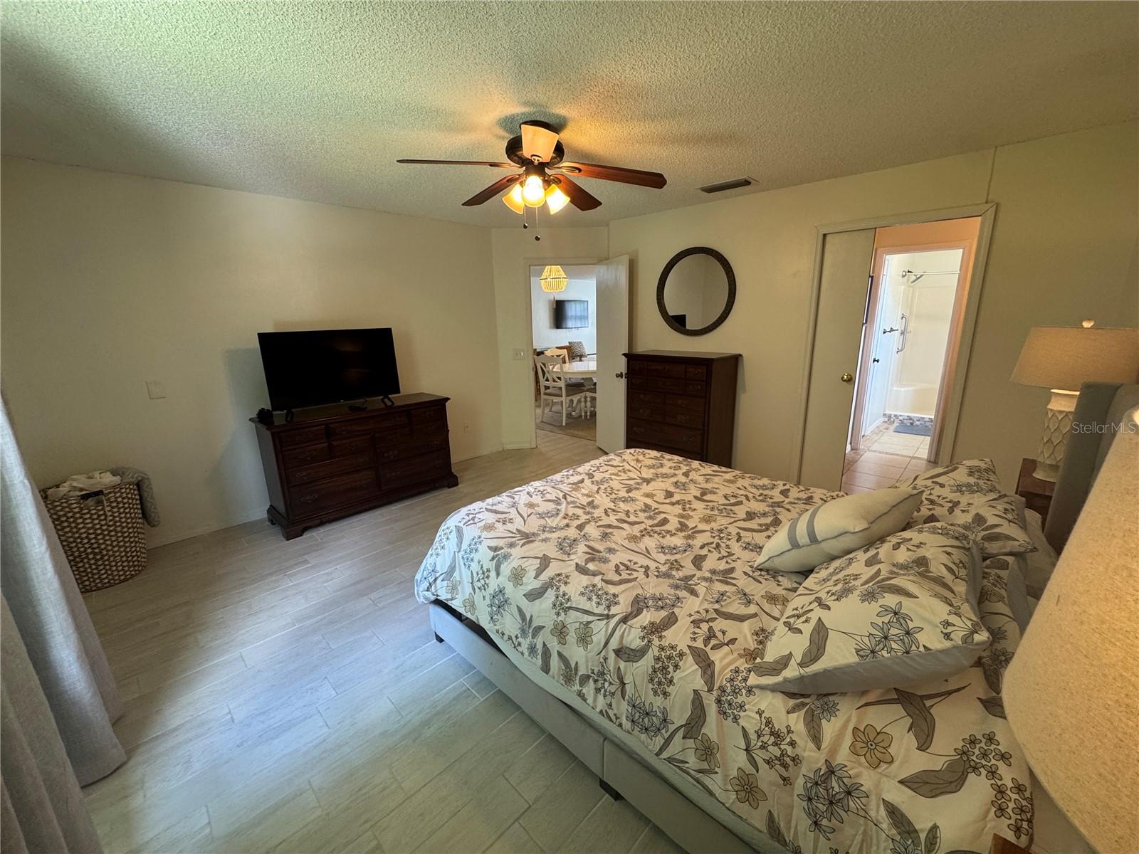 VILLAGES OF SUMTER - Residential Lease