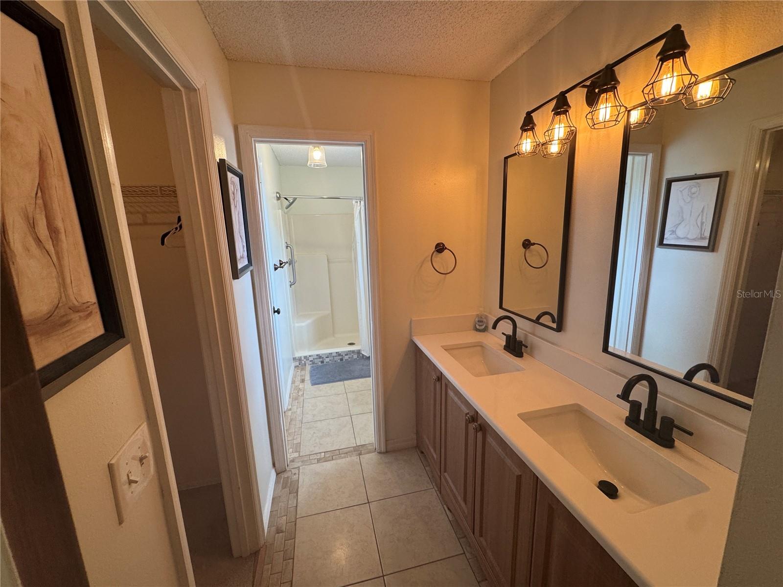 VILLAGES OF SUMTER - Residential Lease