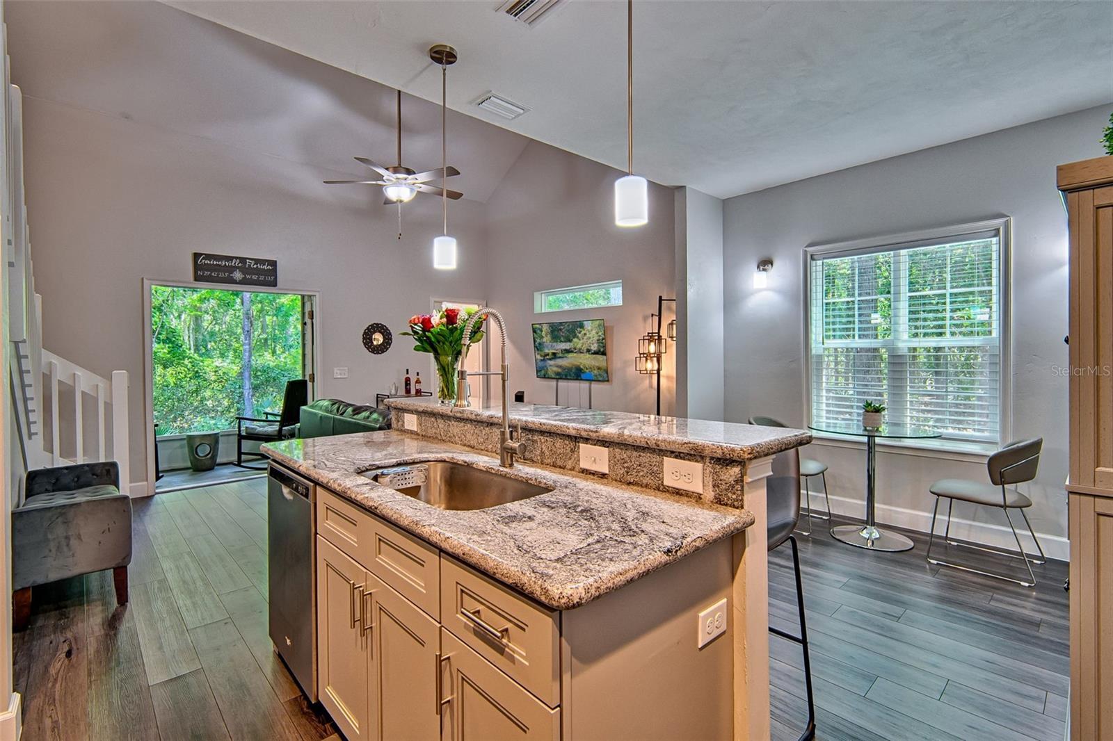 BLUES CREEK - Residential