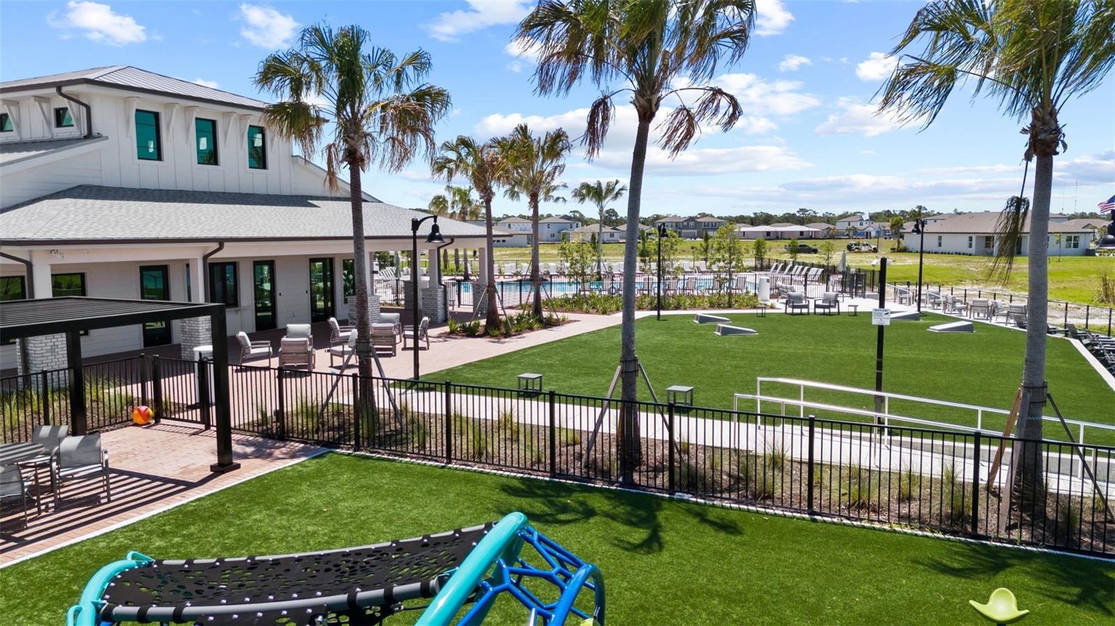 MAGNOLIA BAY SOUTH PHASE 1 - Residential