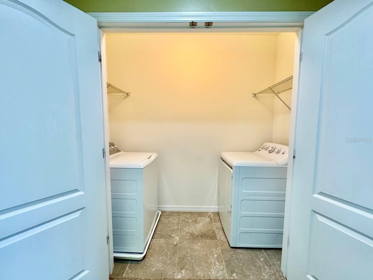 HIDDEN RIVER TWNHMS PH 2 - Residential Lease