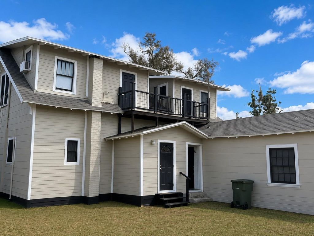 Photo of 1339 7th Street SW, Winter Haven, FL 33880 (MLS # L4959450)