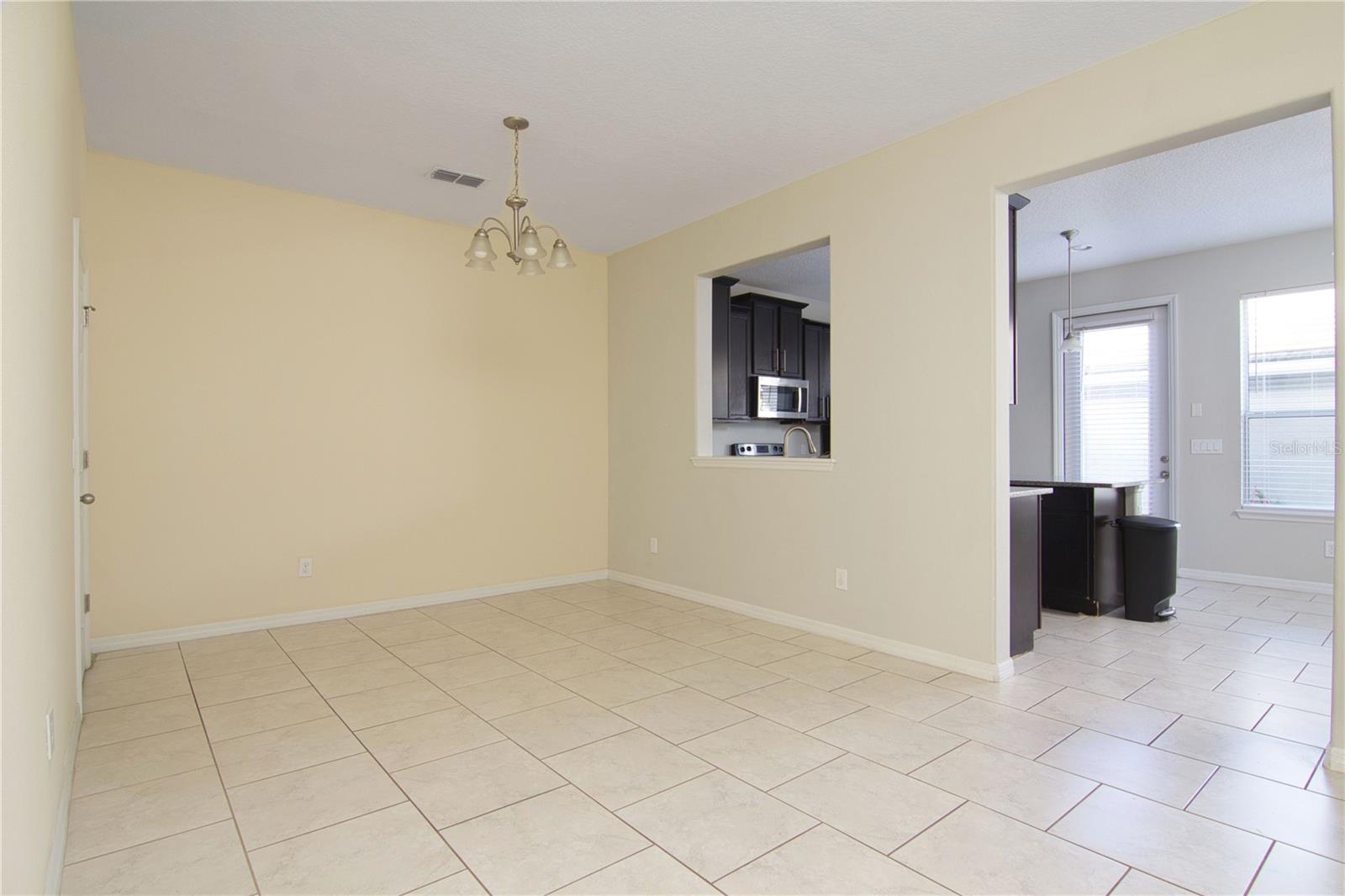 LAKE BURDEN SOUTH PH I - Residential Lease