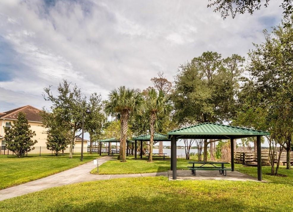 LAKE BURDEN SOUTH PH I - Residential Lease