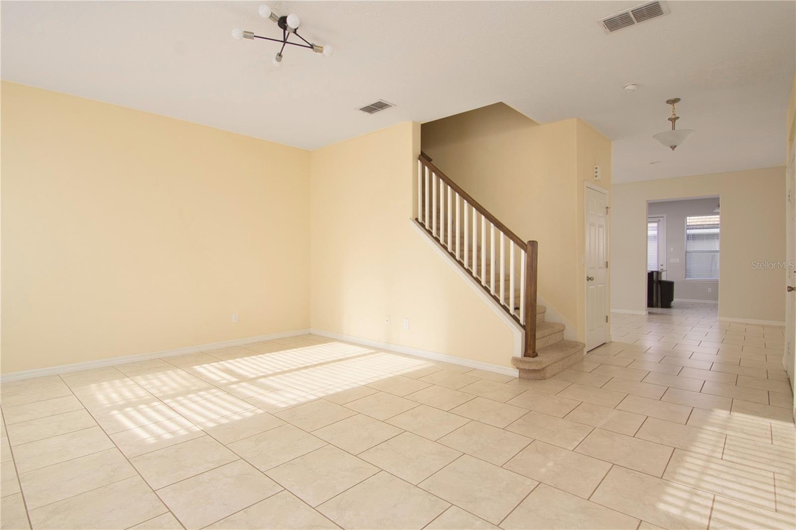 LAKE BURDEN SOUTH PH I - Residential Lease