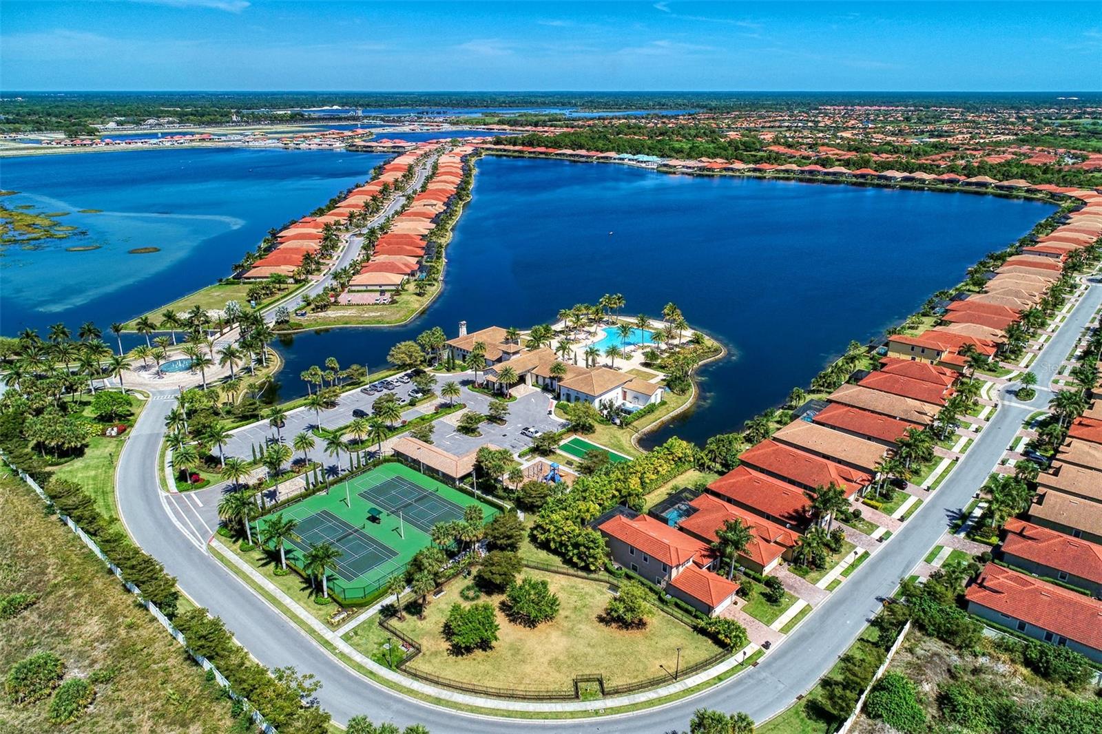 TOSCANA ISLES - Residential