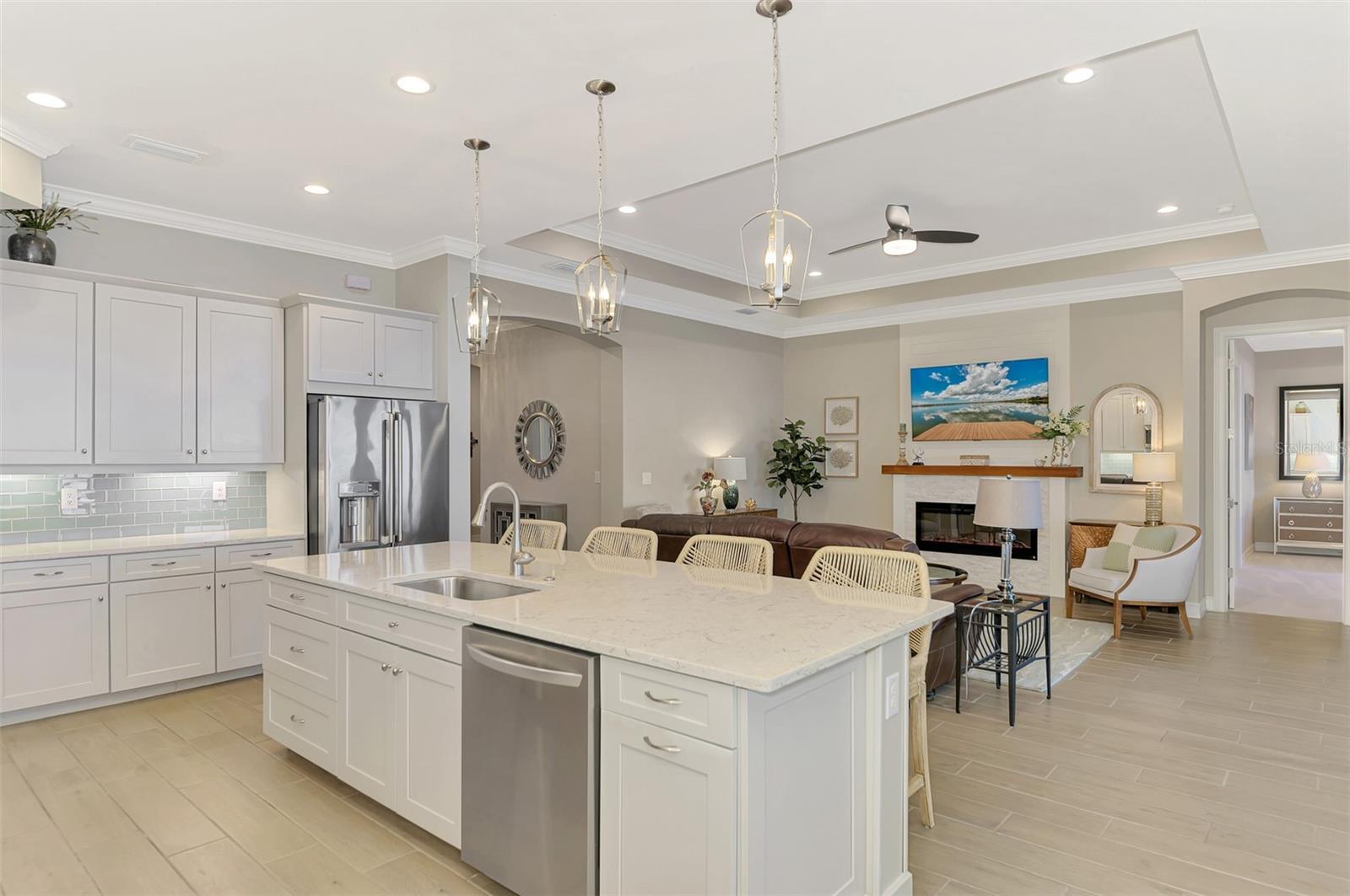 TOSCANA ISLES - Residential