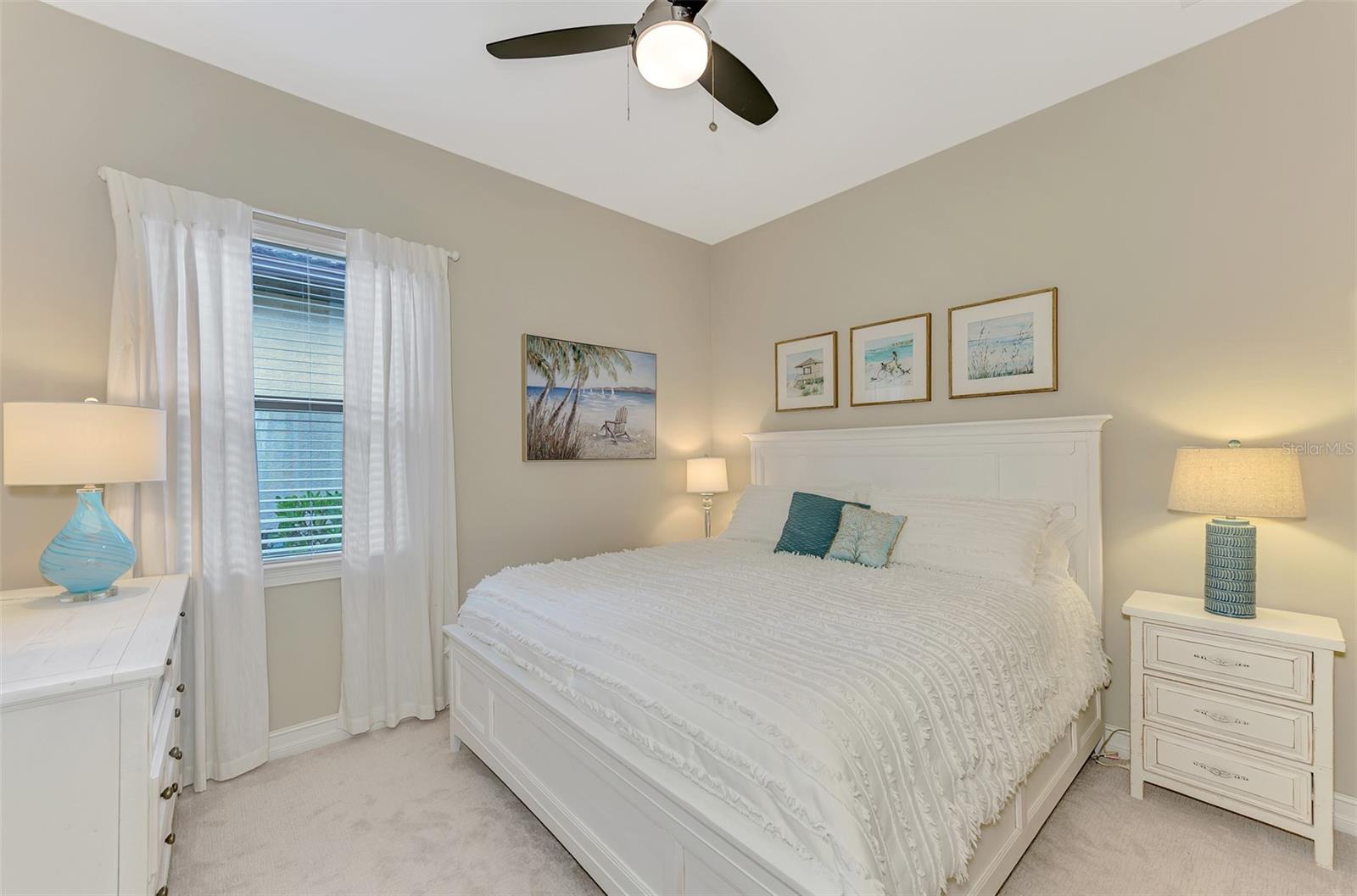 TOSCANA ISLES - Residential