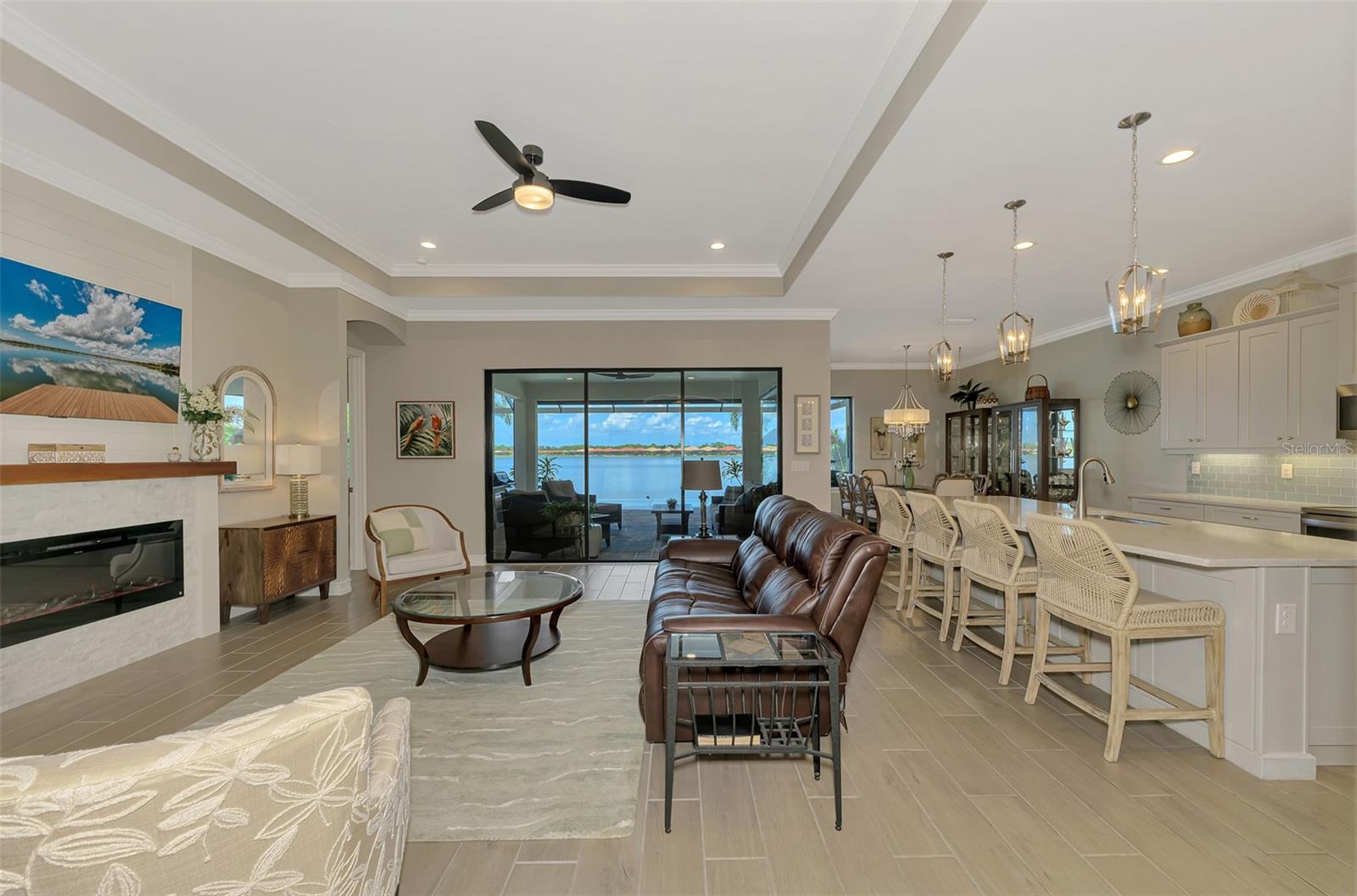 TOSCANA ISLES - Residential