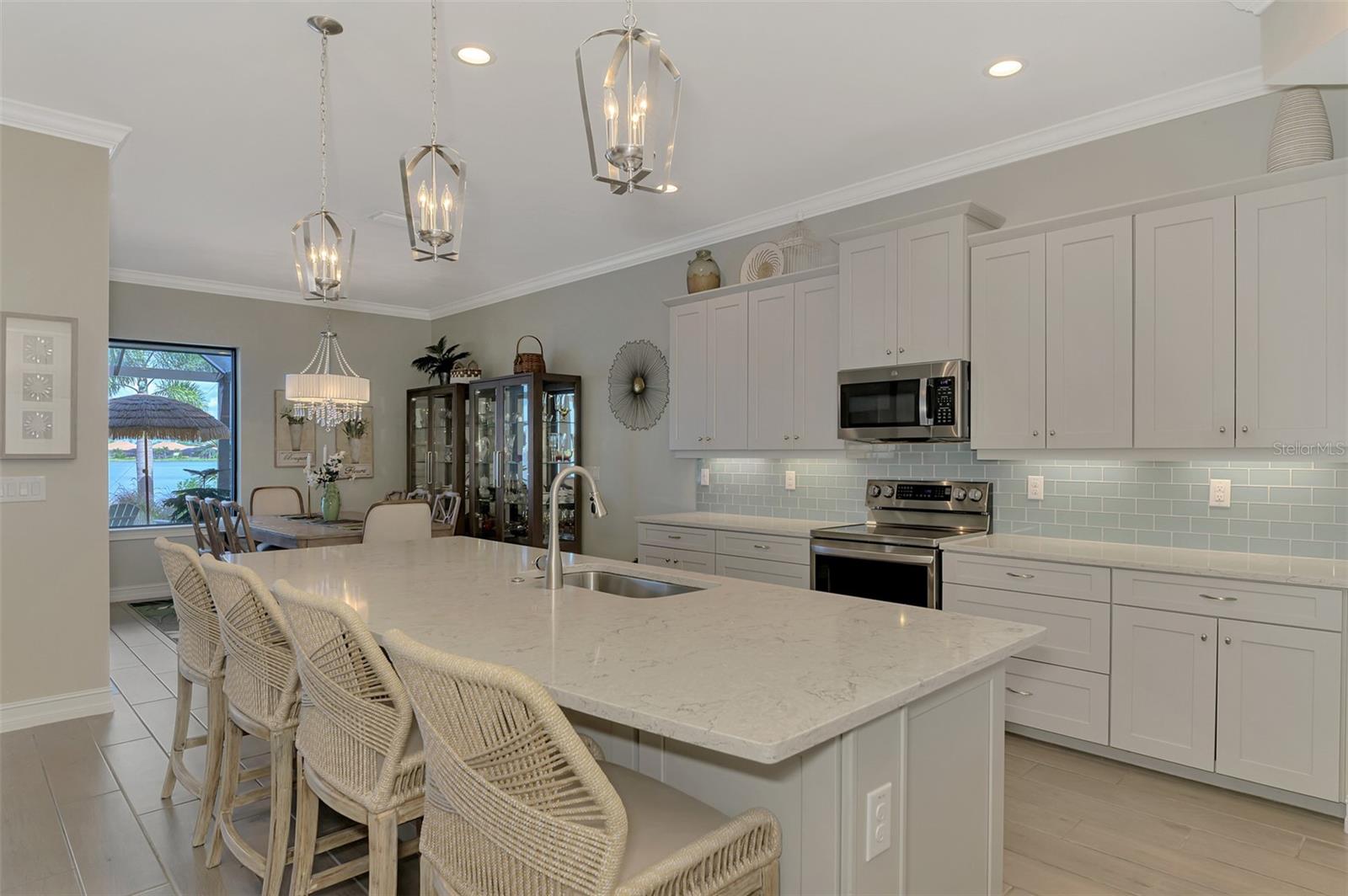 TOSCANA ISLES - Residential