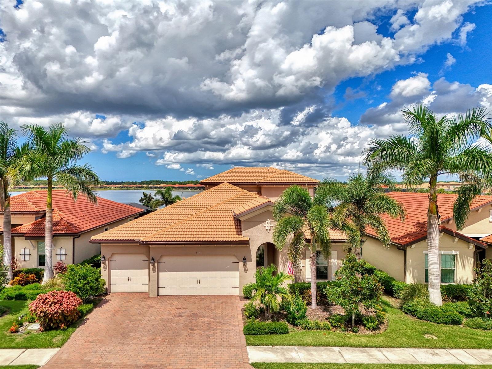 TOSCANA ISLES - Residential