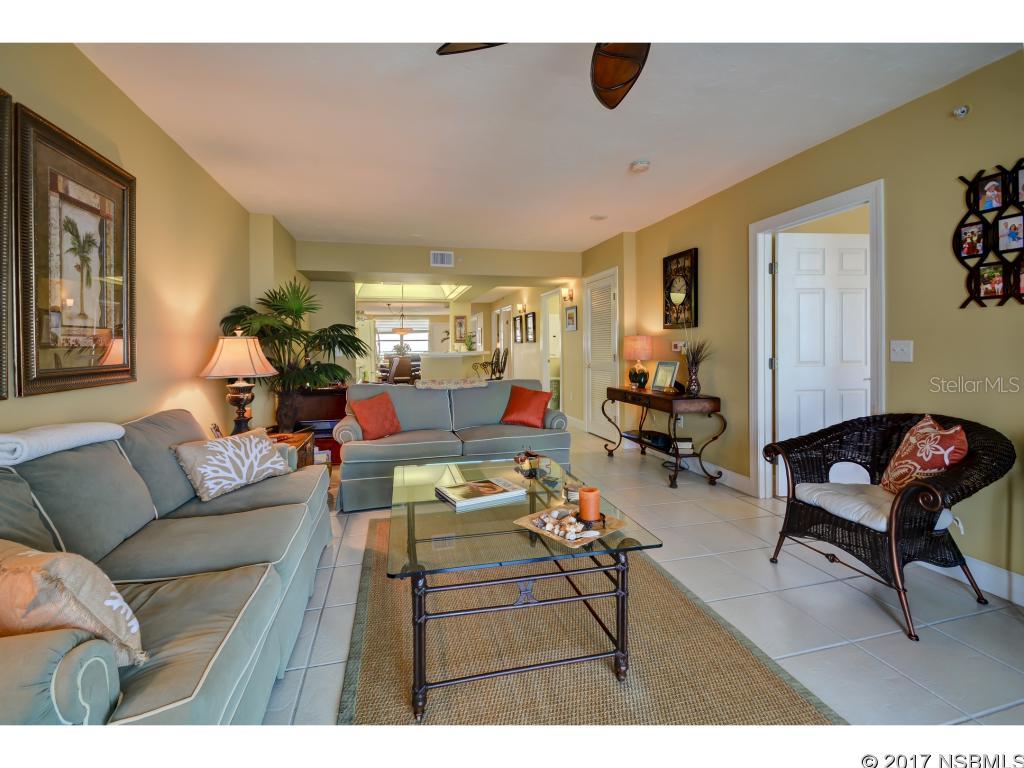 Towers 10 Condo - Residential