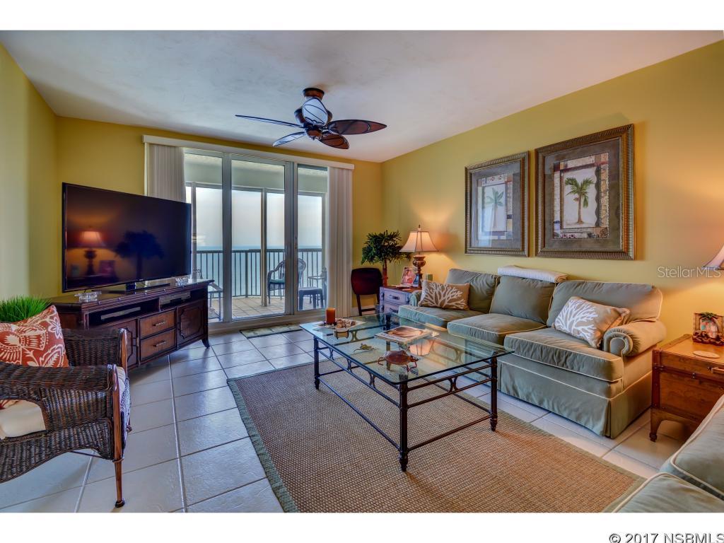 Towers 10 Condo - Residential