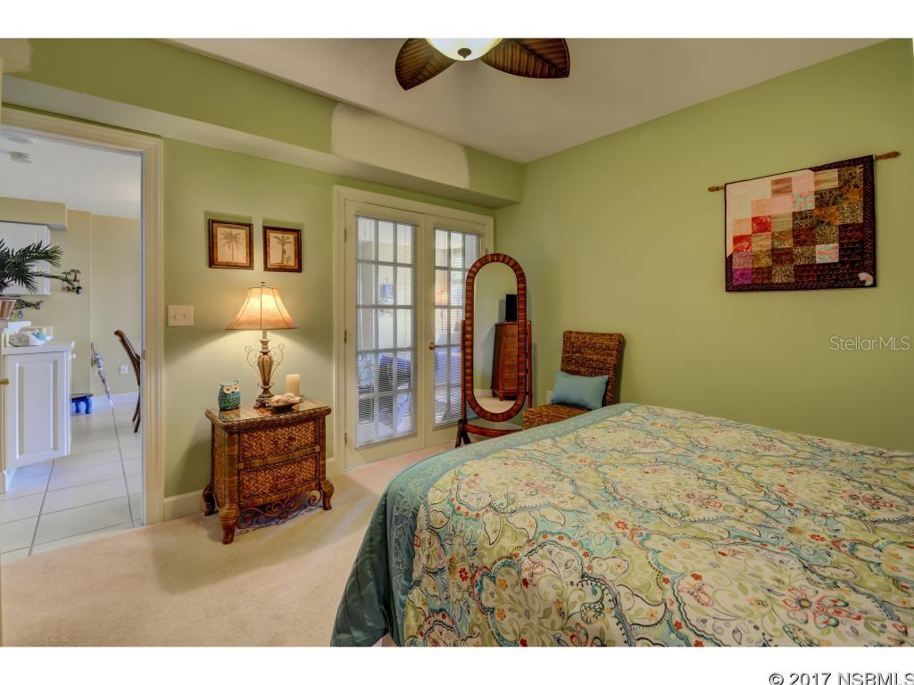 Towers 10 Condo - Residential