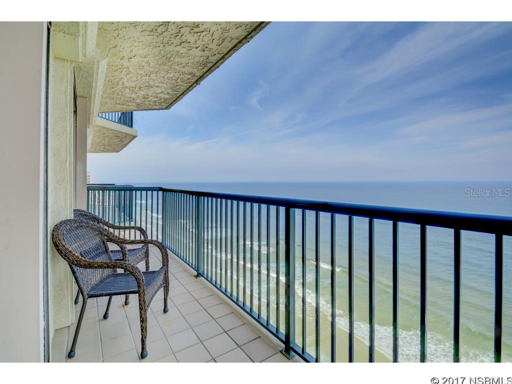 Towers 10 Condo - Residential