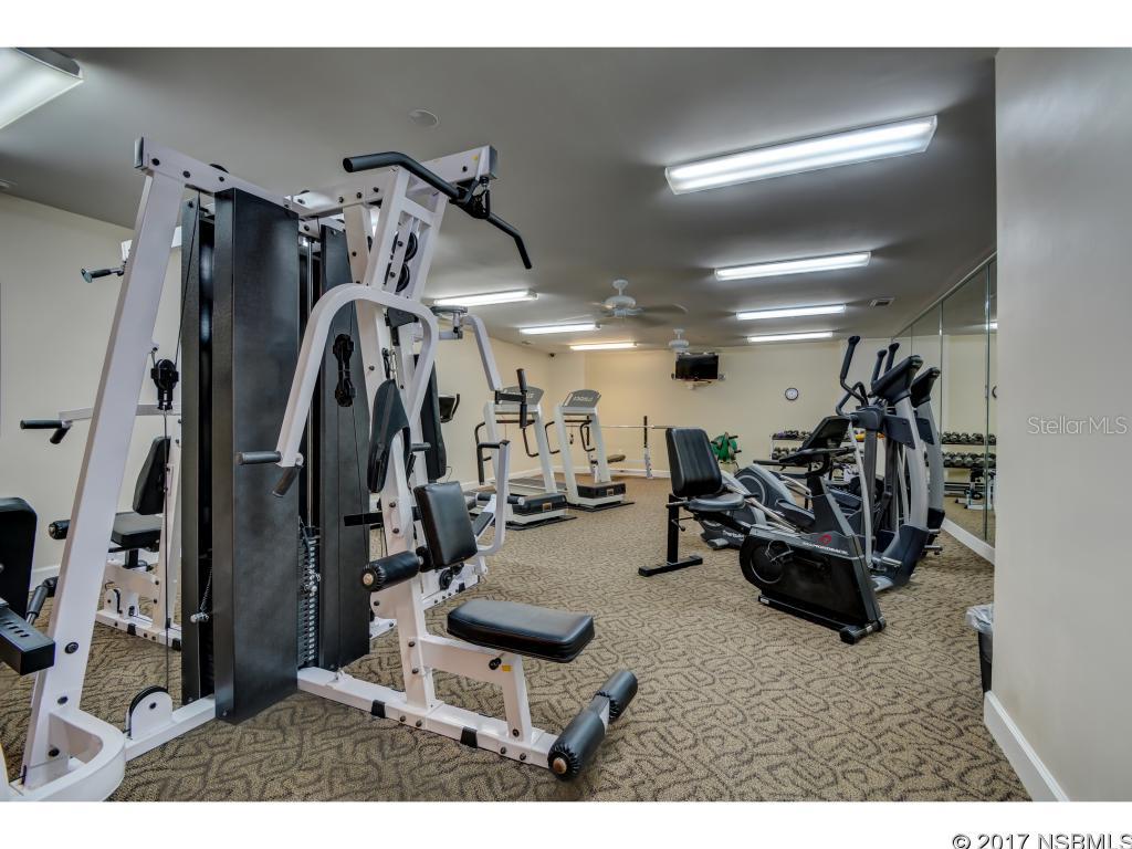 Towers 10 Condo - Residential