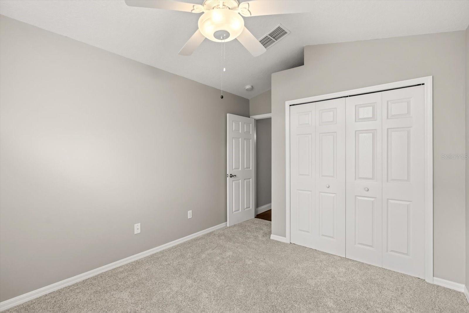 CEDAR GLEN OF ALOMA WOODS - Residential