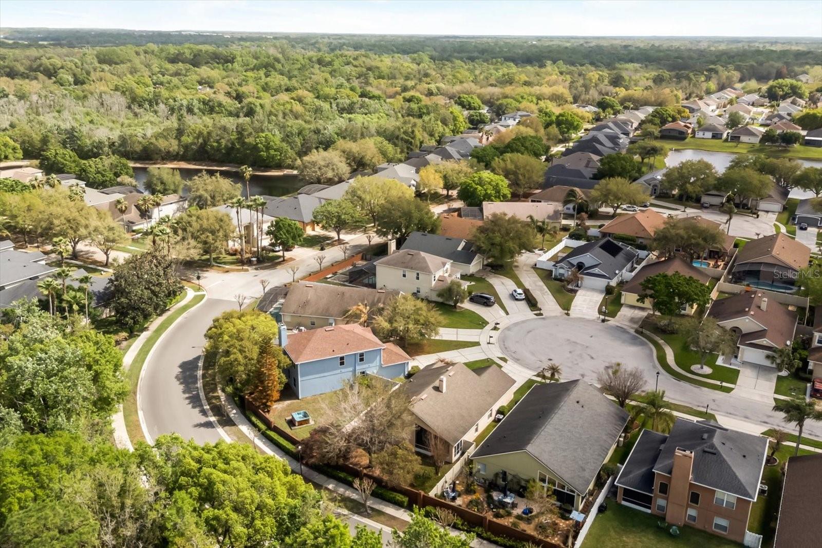 CEDAR GLEN OF ALOMA WOODS - Residential