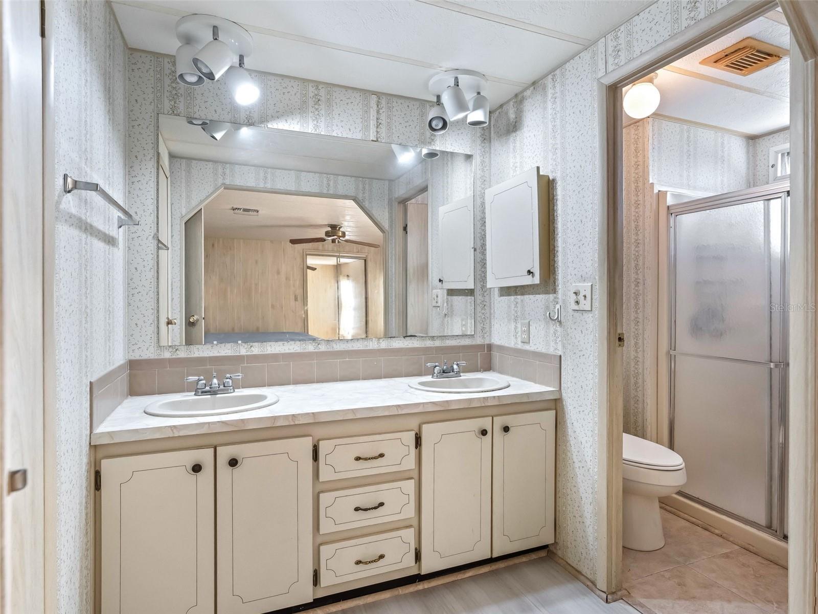 ORANGE BLOSSOM GARDENS UNIT 05 - Residential