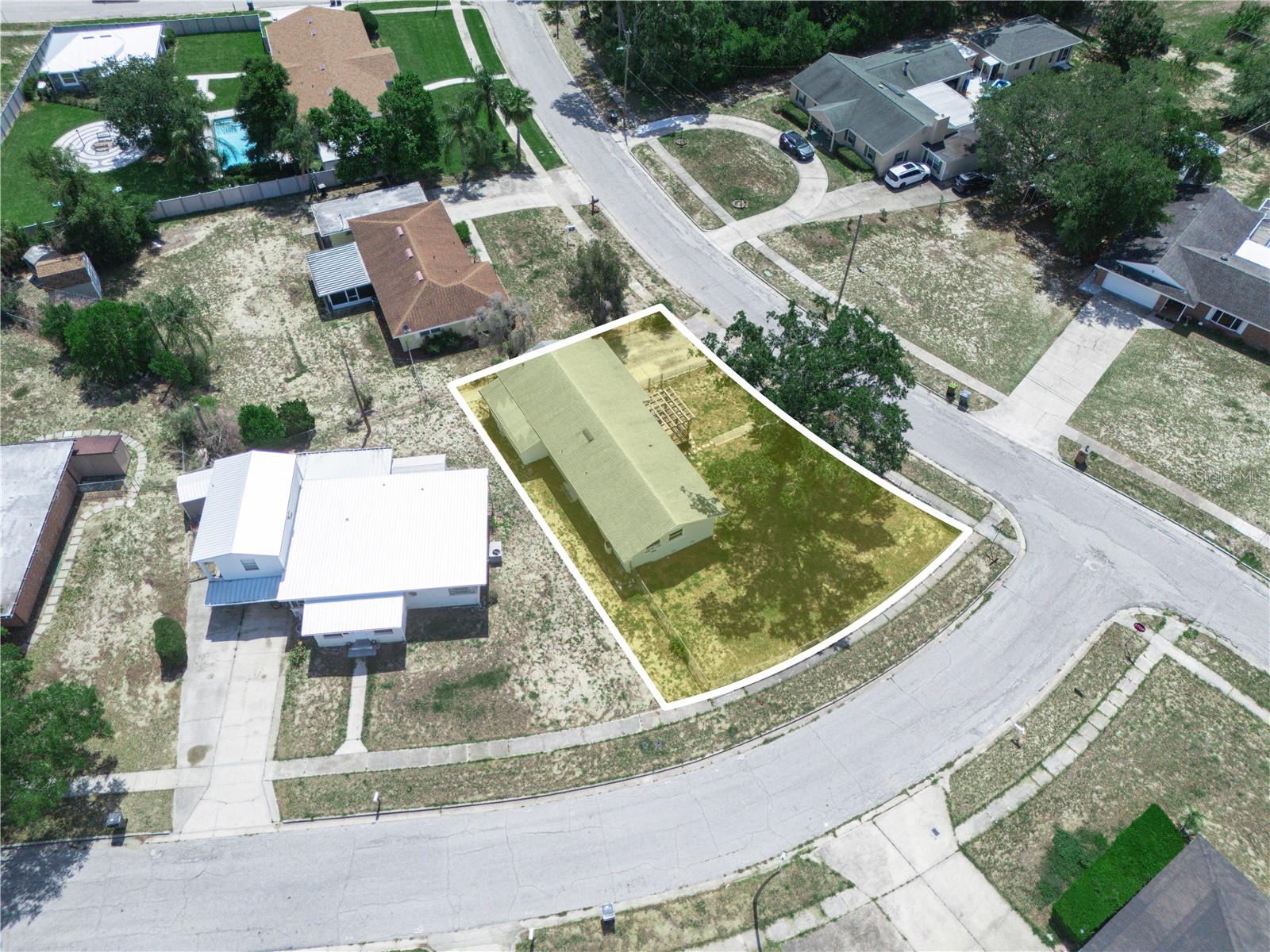 RIDGE MANOR - Residential