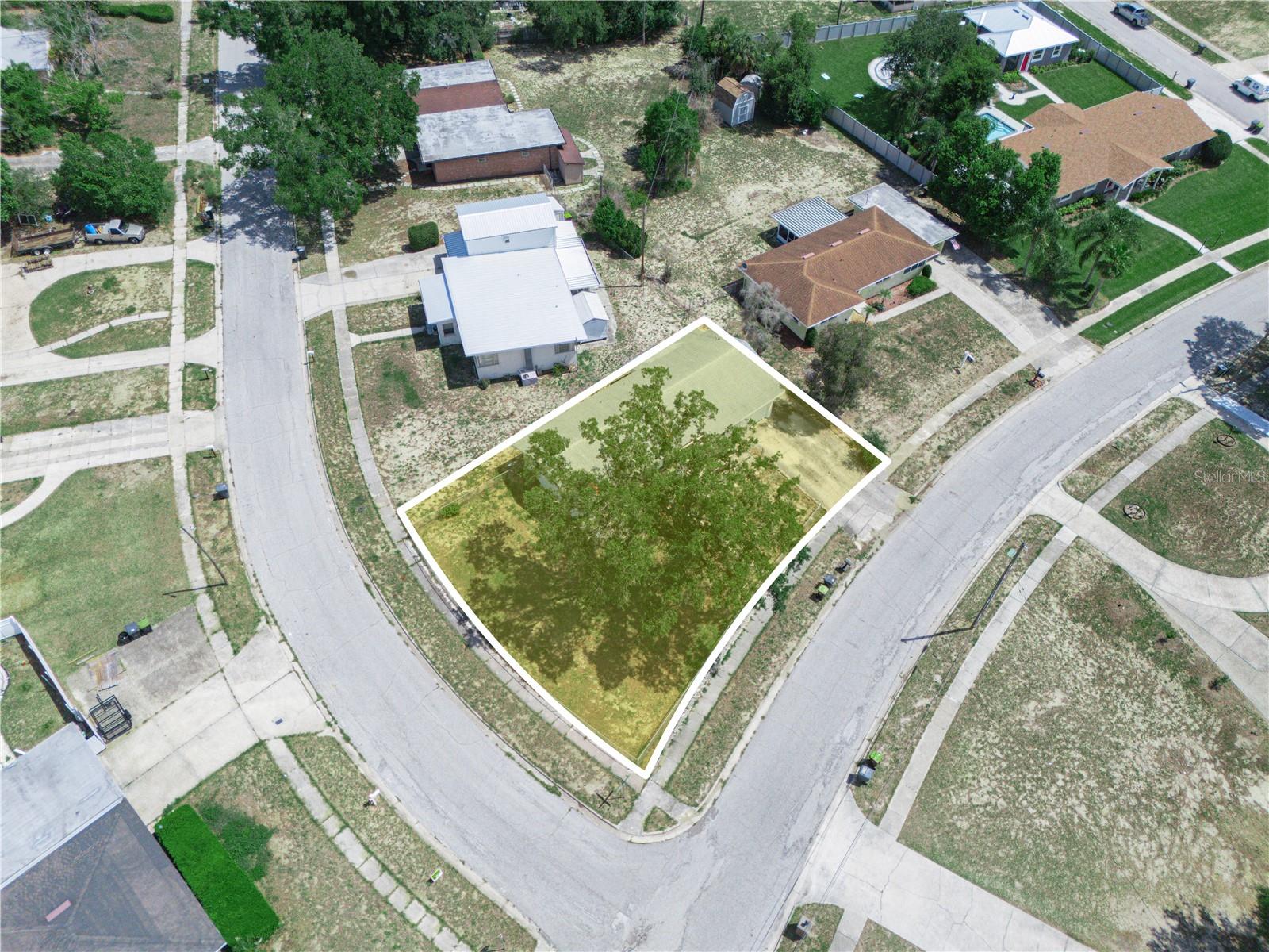 RIDGE MANOR - Residential