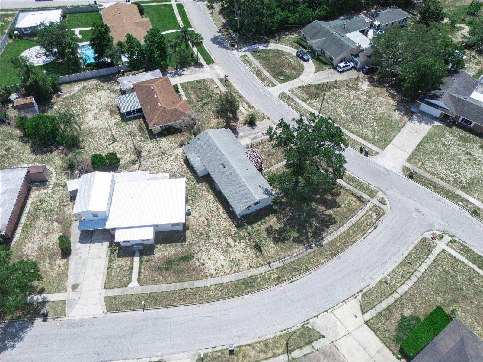 RIDGE MANOR - Residential