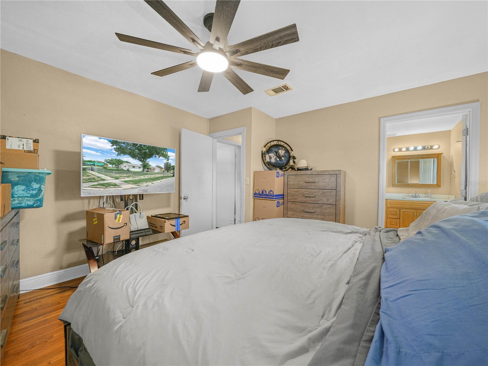 RIDGE MANOR - Residential