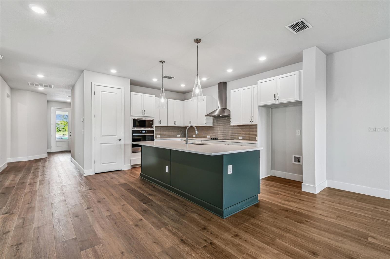 10653 CRESCENT CREEK CROSSING