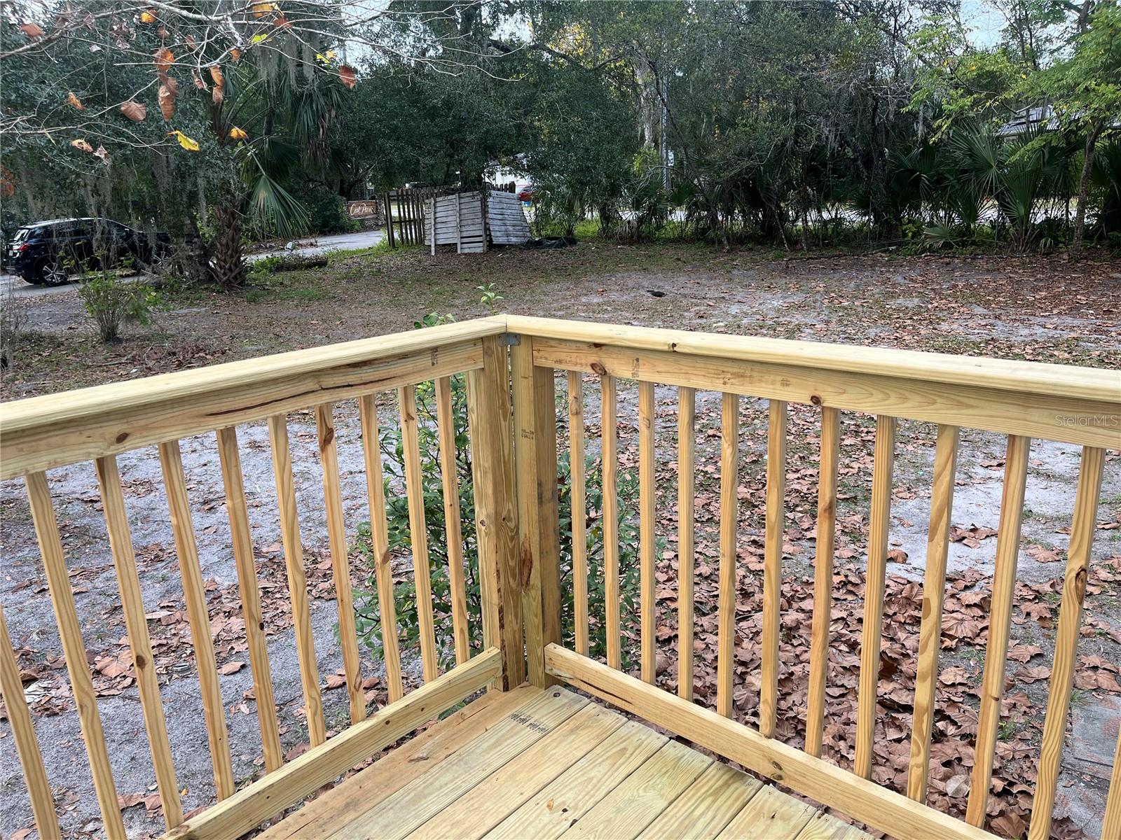 DELAND E 160 FT BLK 142 - Residential