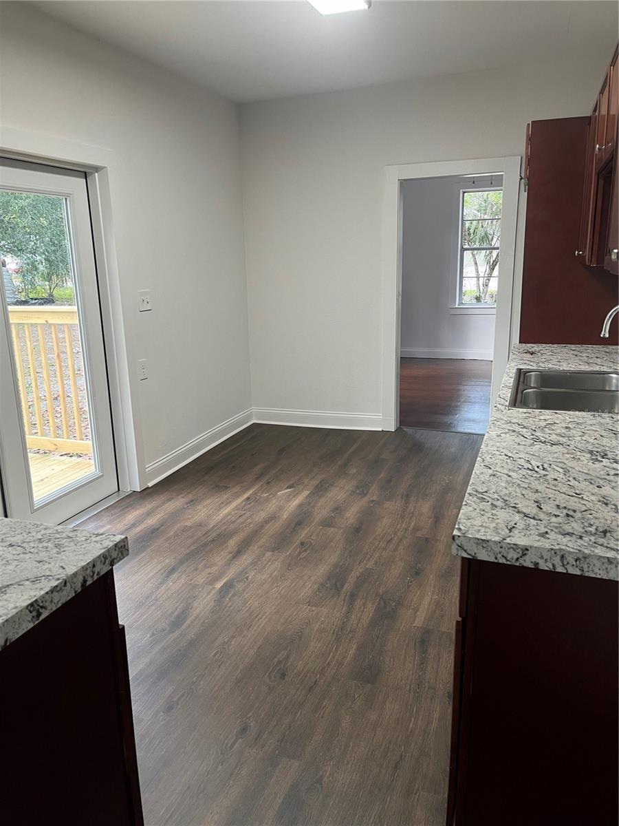 DELAND E 160 FT BLK 142 - Residential