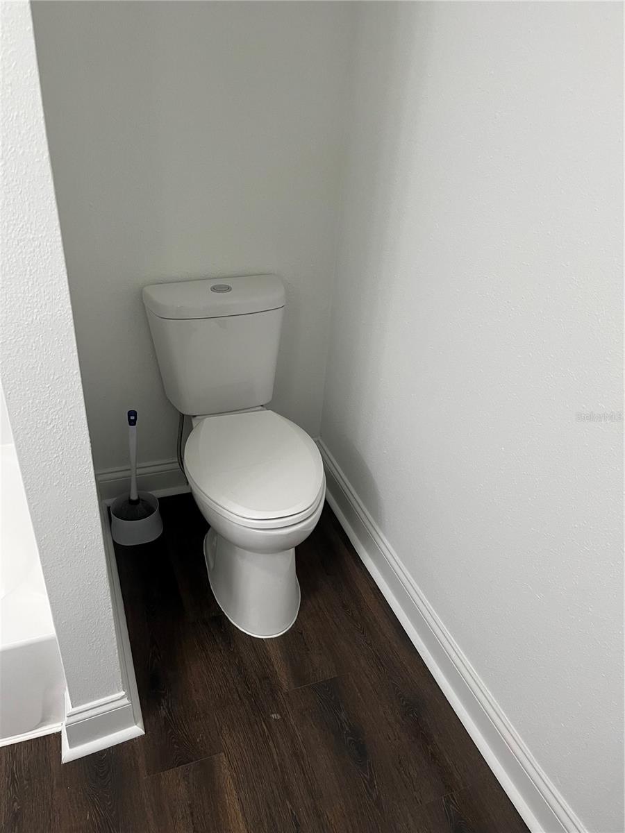 DELAND E 160 FT BLK 142 - Residential