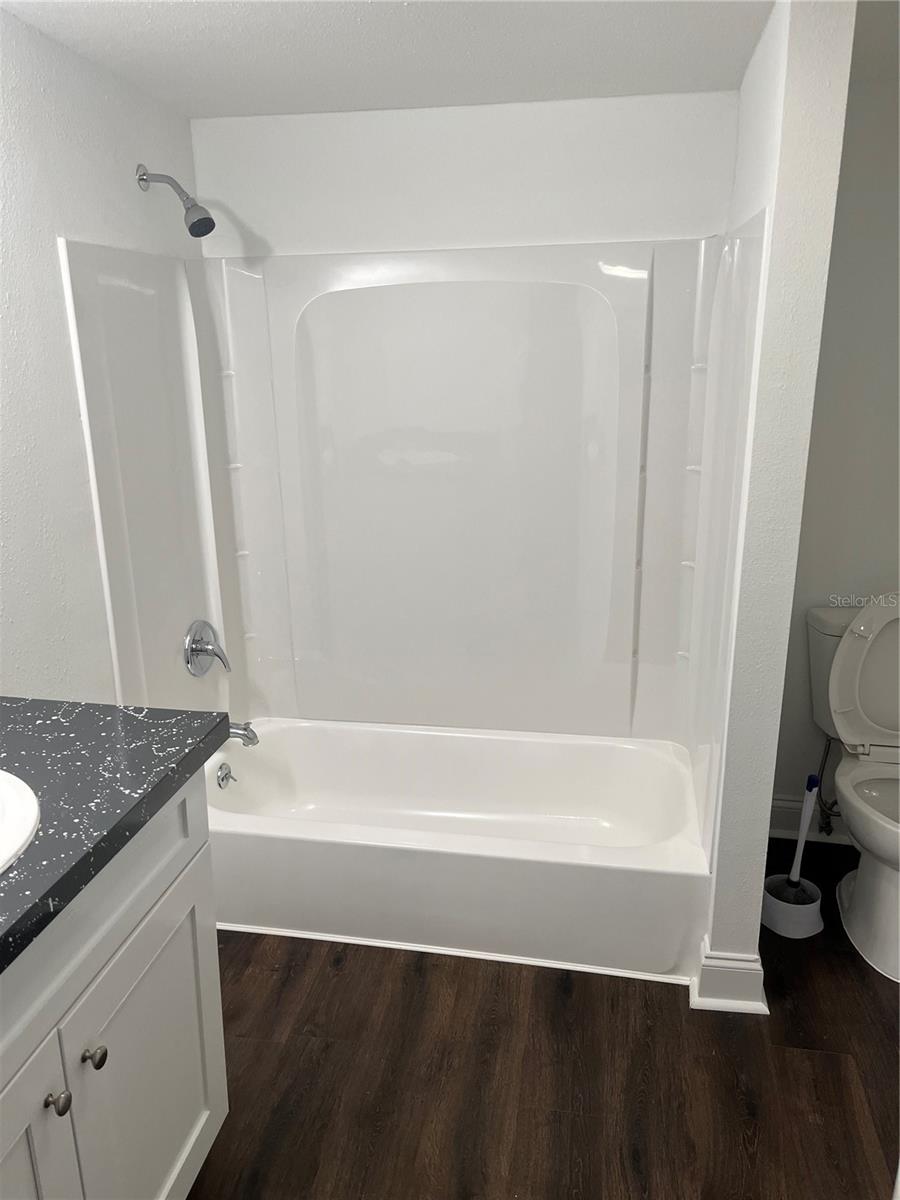 DELAND E 160 FT BLK 142 - Residential