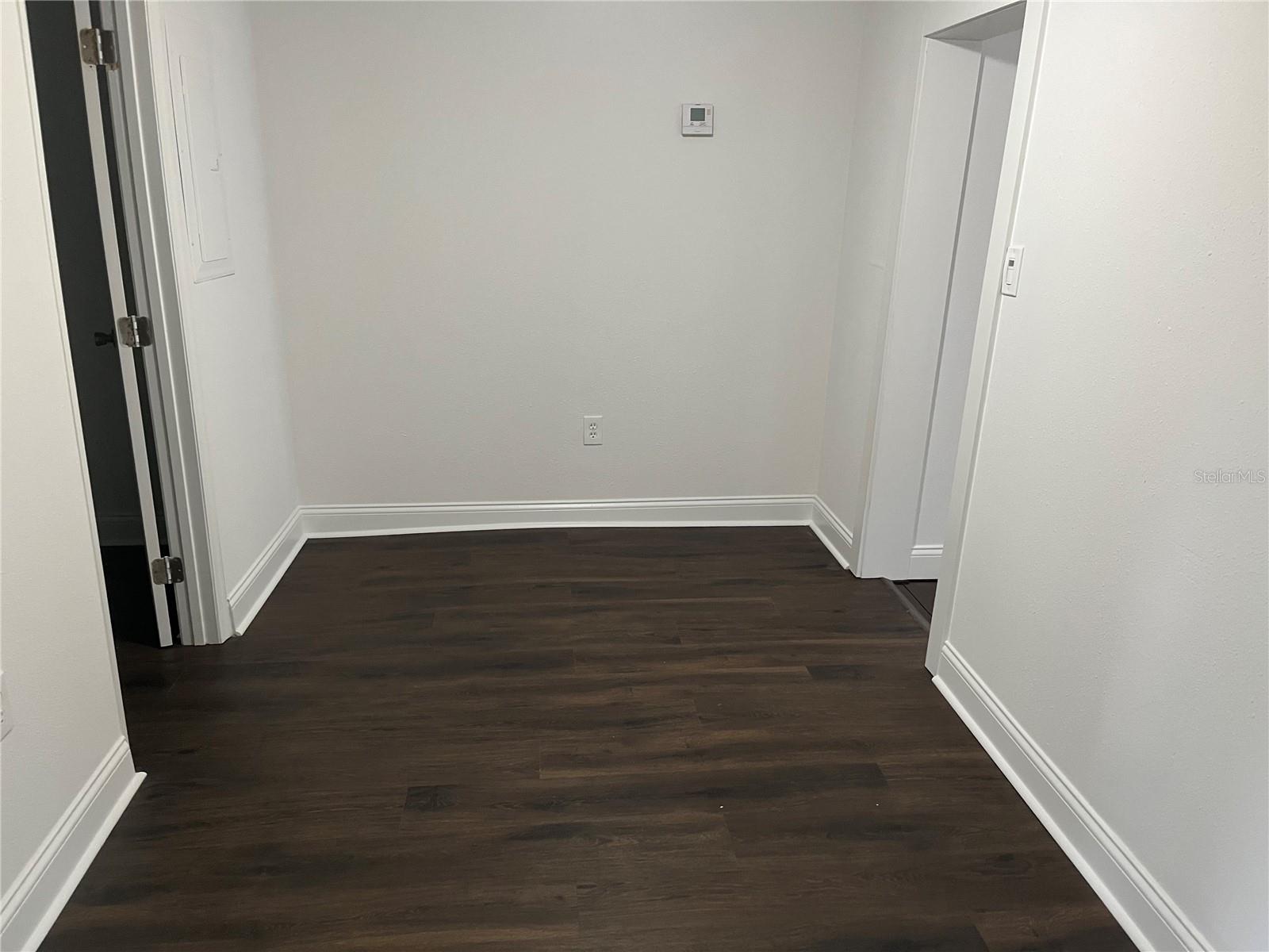 DELAND E 160 FT BLK 142 - Residential