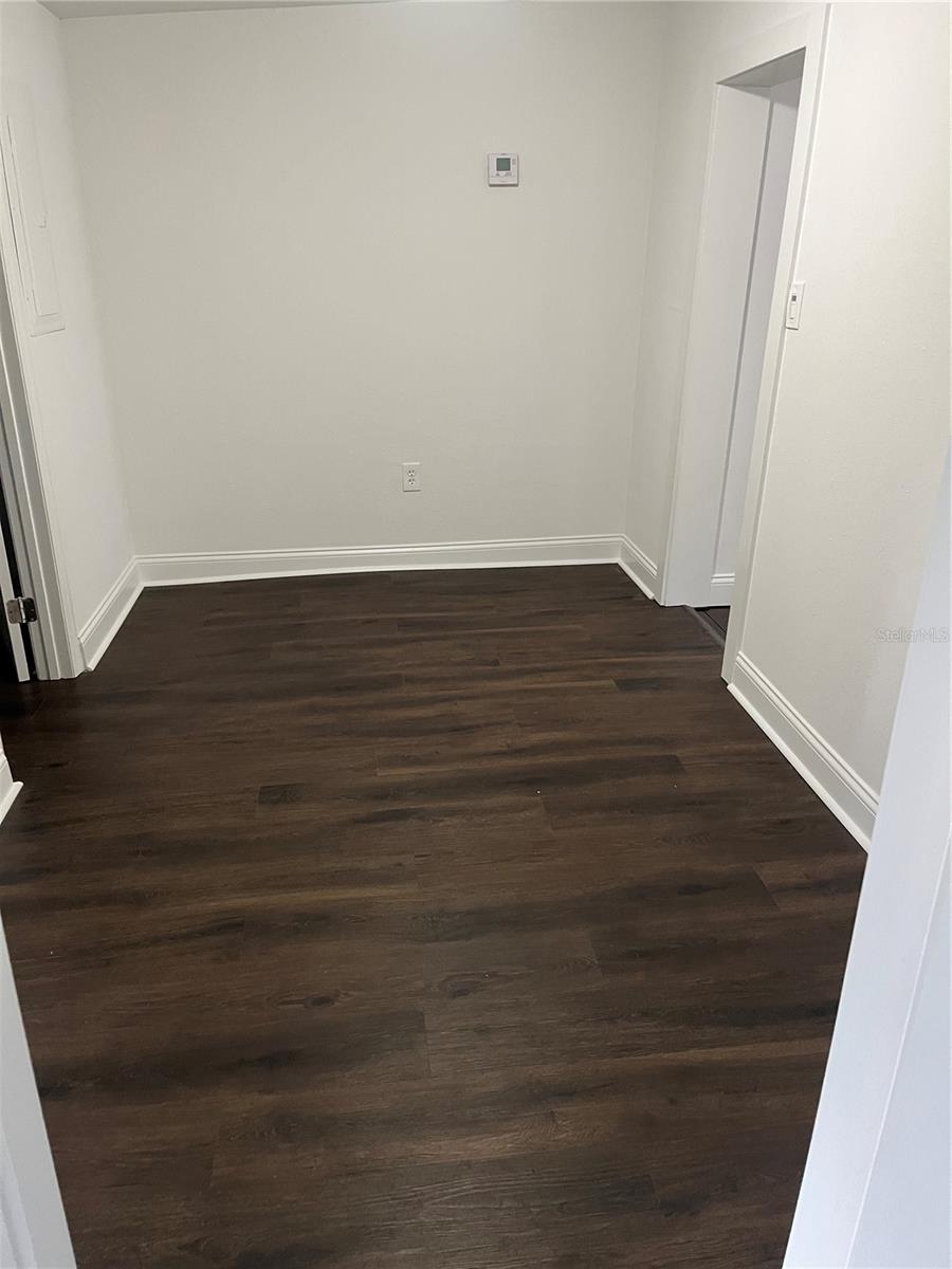 DELAND E 160 FT BLK 142 - Residential