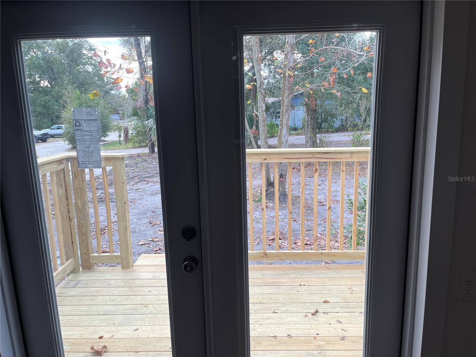 DELAND E 160 FT BLK 142 - Residential