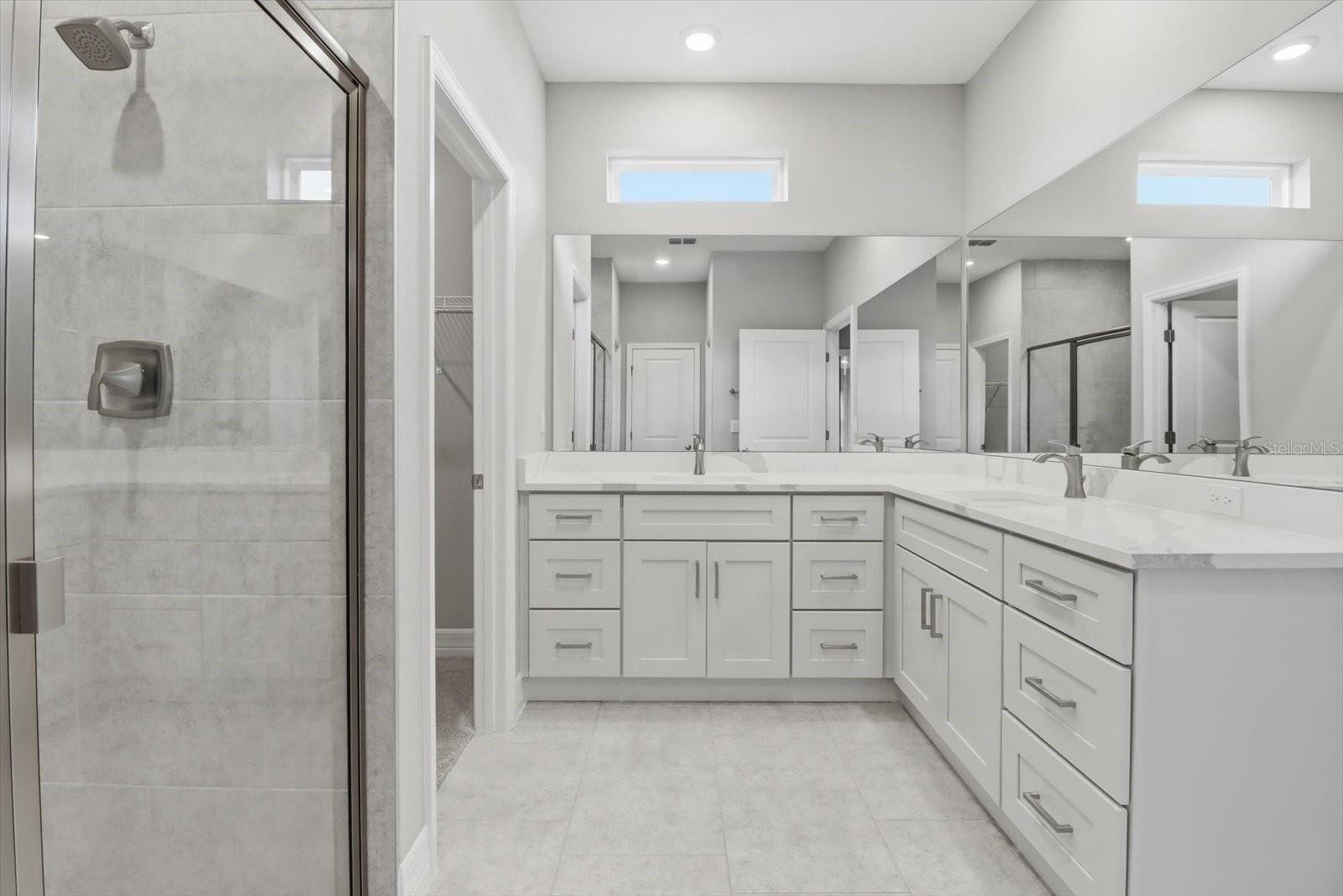 MARION OAKS UN TEN - Residential