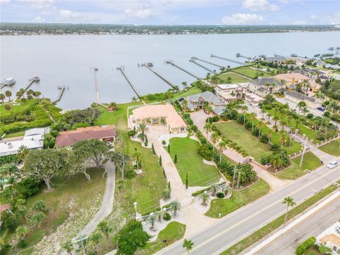 A home in DAYTONA BEACH