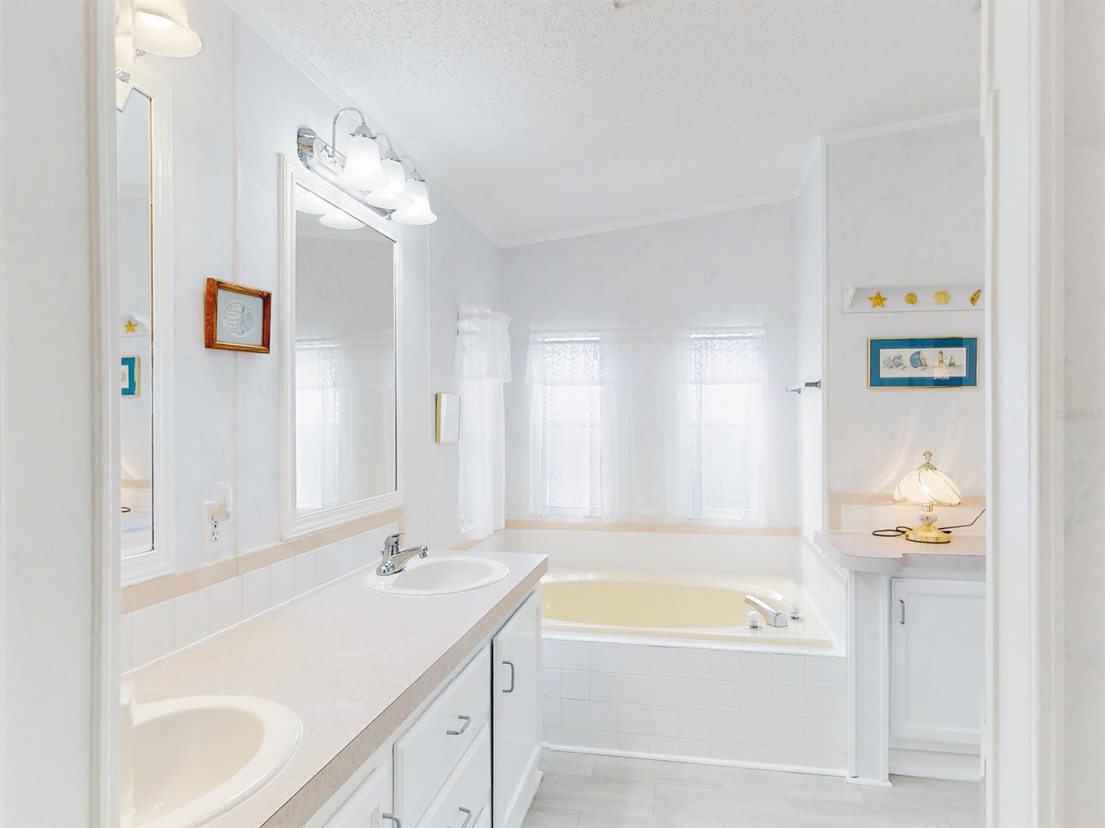 Edgewater Landing Ph 02 - Residential