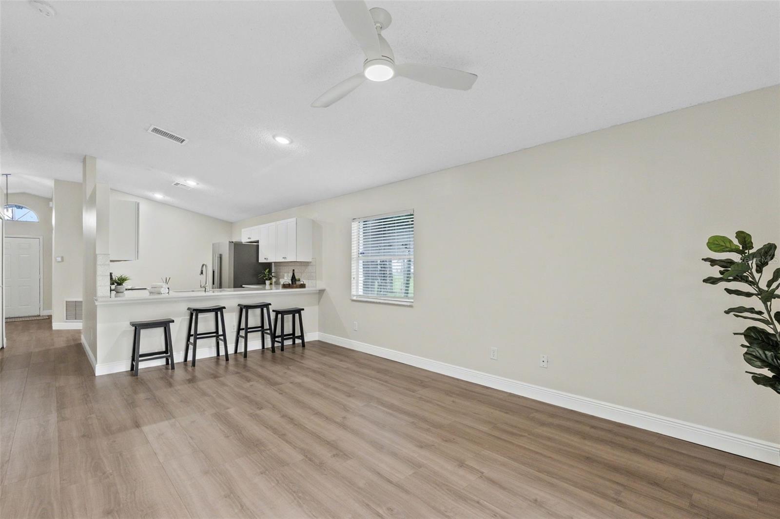 526 SEASONS COURT