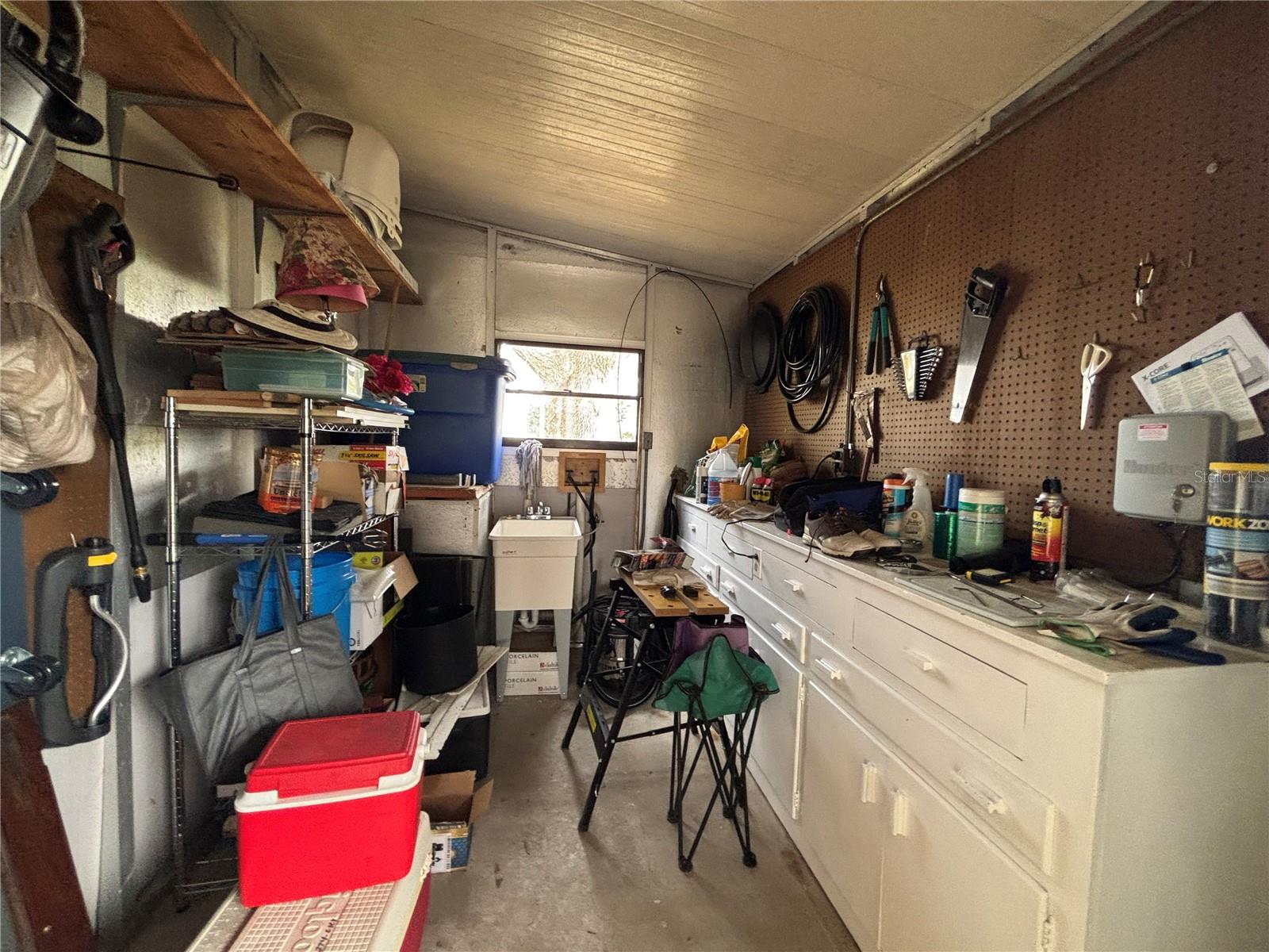 ZELLWOOD STATION - Residential